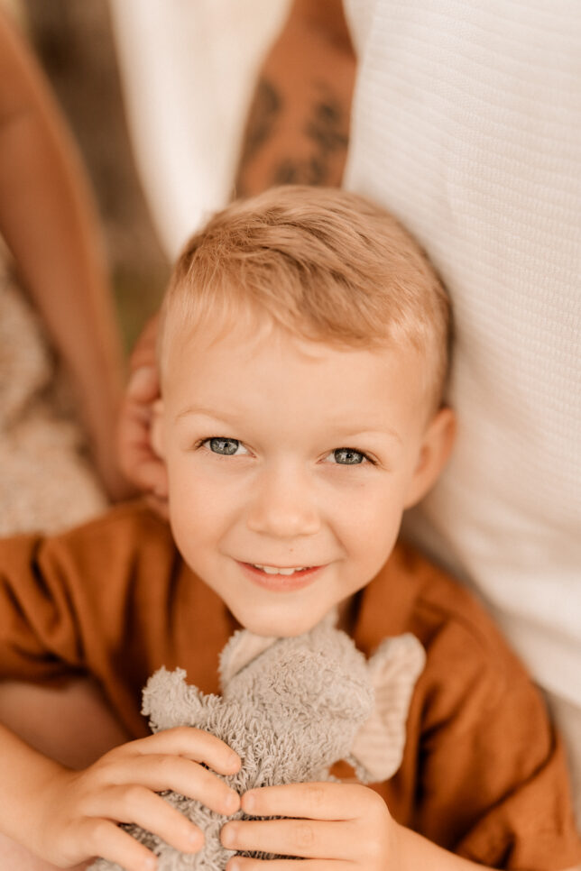 Familienshooting Dresden, Fotograf Dresden, Familienfotograf Dresden, Fotoshooting Dresden, Sommershooting Dresden, Tierfotograf Dresden