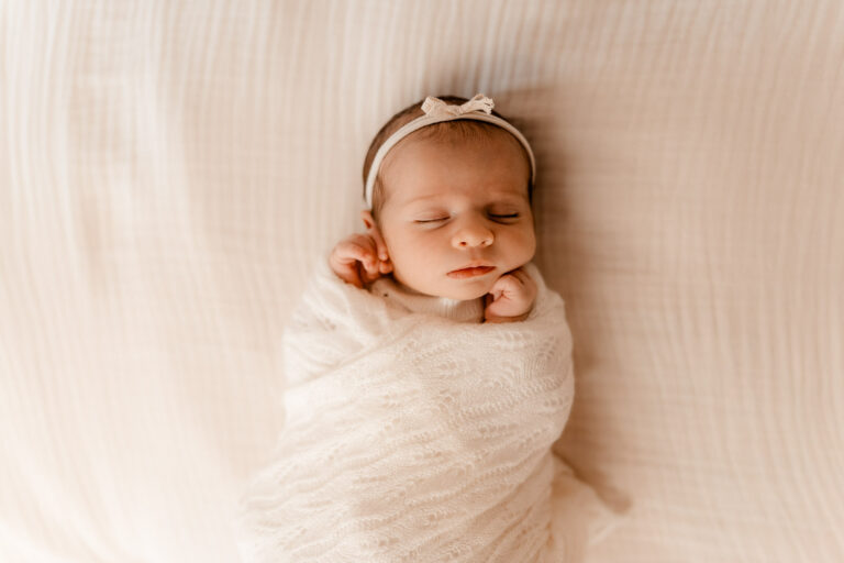 Fotograf Dresden, Newbornshooting Dresden, Neugeborenenfotos Dresden, Babyshooting Dresden, Fotoshooting Dresden