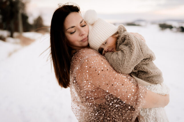 Babybauchshooting Dresden, Schwangerschaftsshooting Dresden, Babybauchfotos Dresden, Fotograf Dresden, Fotoshooting Dresden, Schneeshooting Dresden