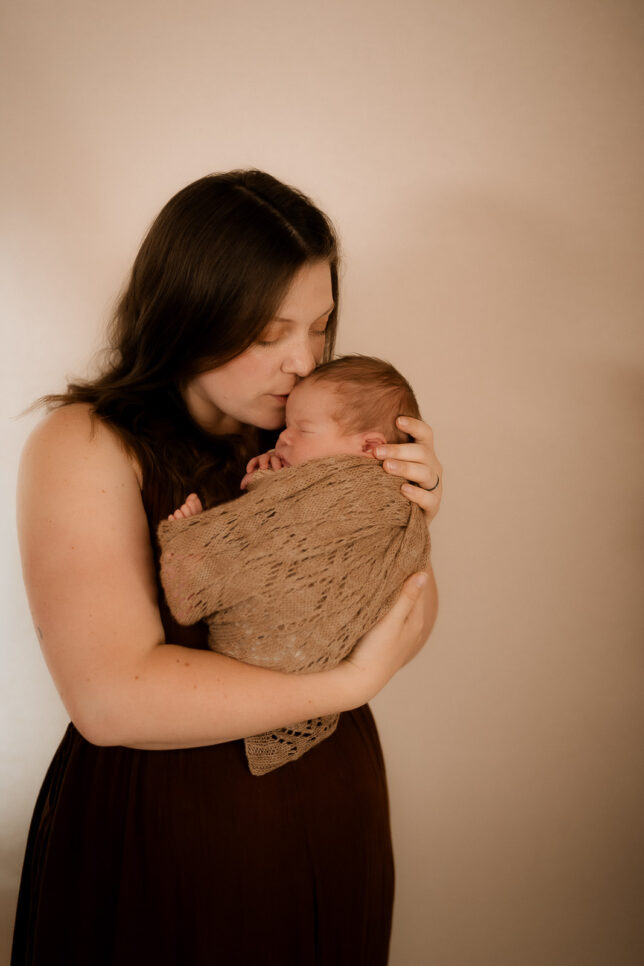 Newbornfotos Dresden, Neugeborenenfotos Dresden, Newbornfotografie Dresden, Babyfotograf Dresden, Fotoshooting Dresden, Newbornshooting Dresden, Fotograf Dresden, Babyshooting Drseden