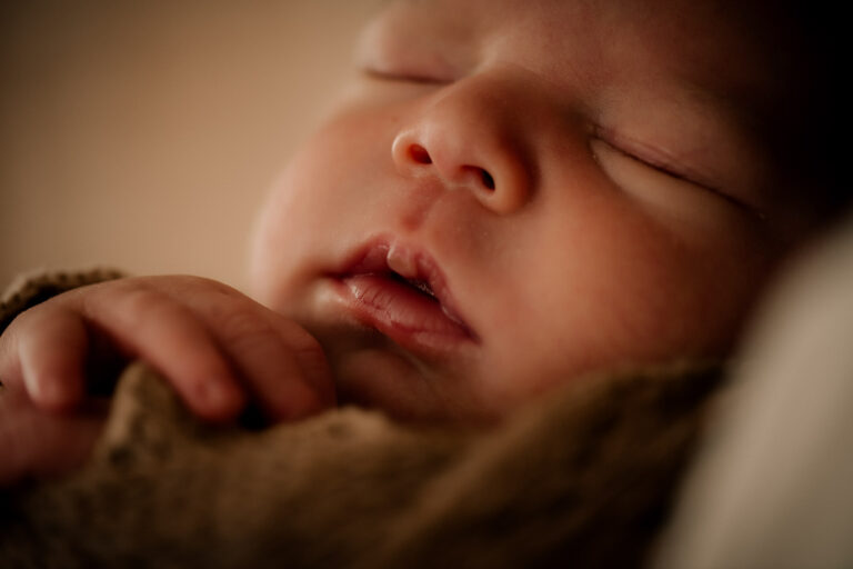 Newbornfotos Dresden, Neugeborenenfotos Dresden, Newbornfotografie Dresden, Babyfotograf Dresden, Fotoshooting Dresden, Newbornshooting Dresden, Fotograf Dresden, Babyshooting Drseden
