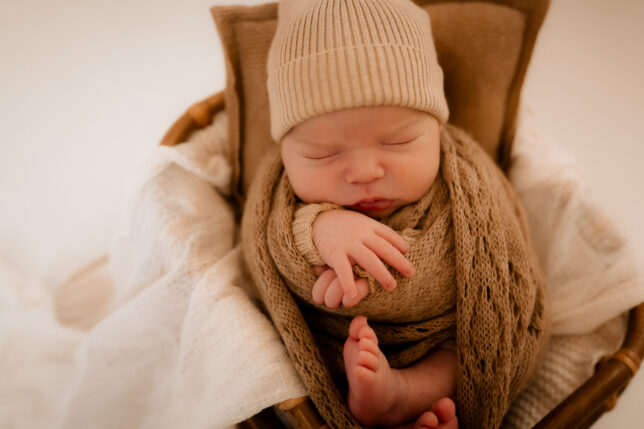 Newbornfotos Dresden, Neugeborenenfotos Dresden, Newbornfotografie Dresden, Babyfotograf Dresden, Fotoshooting Dresden, Newbornshooting Dresden, Fotograf Dresden, Babyshooting Drseden