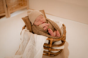 Newbornfotos Dresden, Neugeborenenfotos Dresden, Newbornfotografie Dresden, Babyfotograf Dresden, Fotoshooting Dresden, Newbornshooting Dresden, Fotograf Dresden, Babyshooting Drseden
