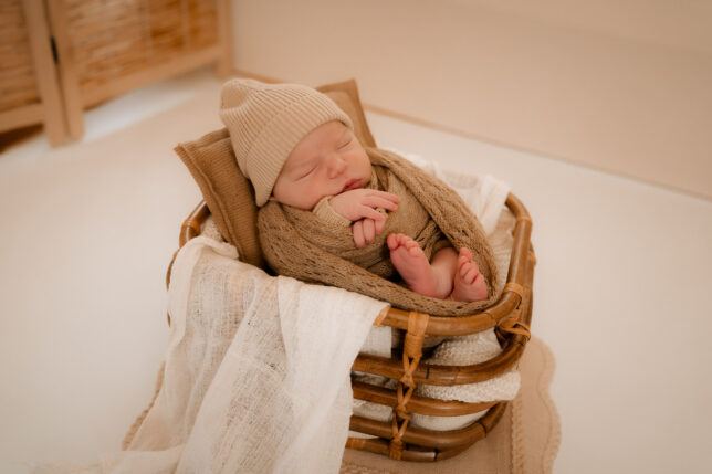 Newbornfotos Dresden, Neugeborenenfotos Dresden, Newbornfotografie Dresden, Babyfotograf Dresden, Fotoshooting Dresden, Newbornshooting Dresden, Fotograf Dresden, Babyshooting Drseden