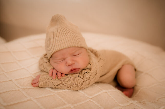 Newbornfotos Dresden, Neugeborenenfotos Dresden, Newbornfotografie Dresden, Babyfotograf Dresden, Fotoshooting Dresden, Newbornshooting Dresden, Fotograf Dresden, Babyshooting Drseden