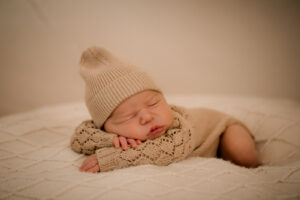 Newbornfotos Dresden, Neugeborenenfotos Dresden, Newbornfotografie Dresden, Babyfotograf Dresden, Fotoshooting Dresden, Newbornshooting Dresden, Fotograf Dresden, Babyshooting Drseden